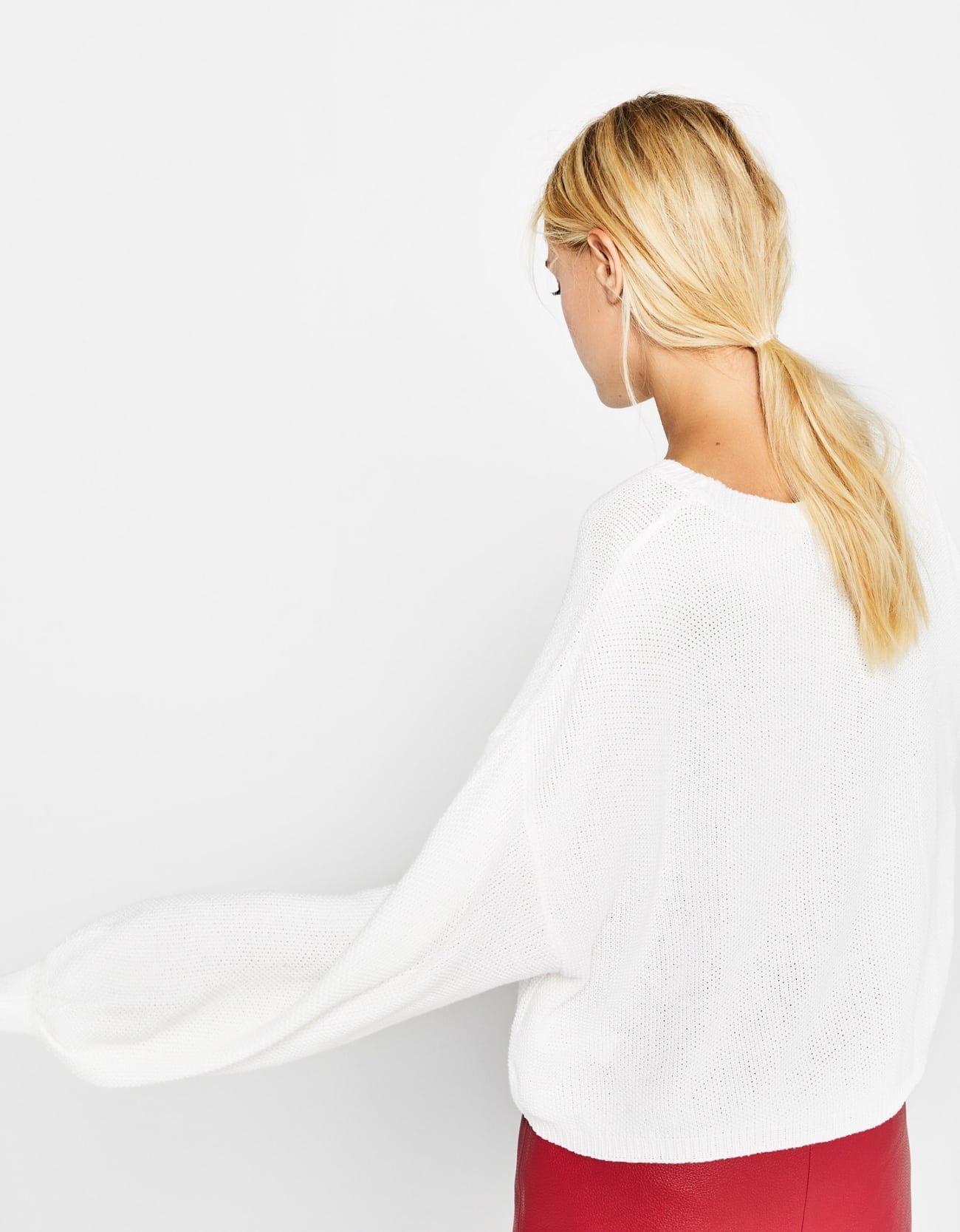 Crossover Neckline - Image 3