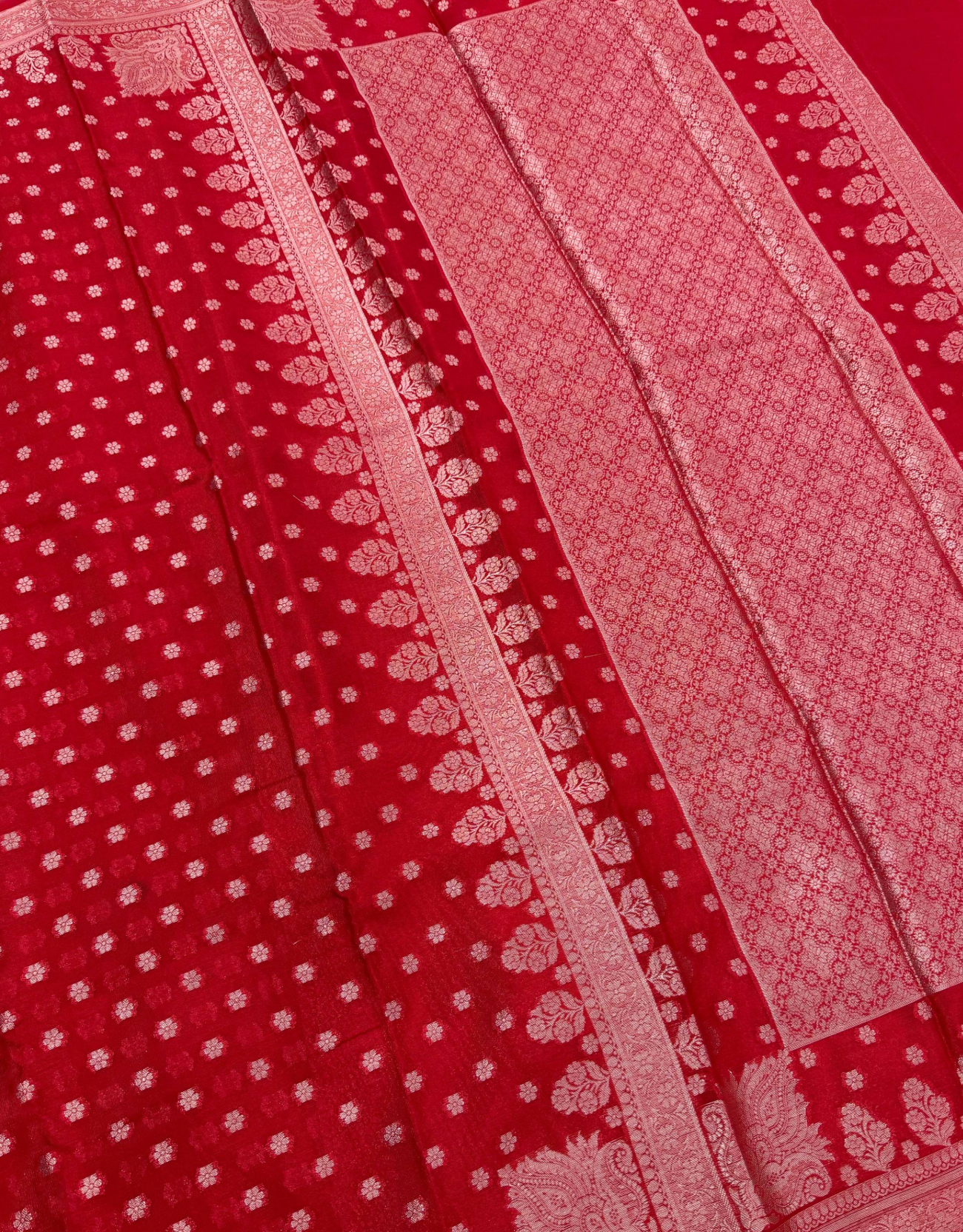 Banaras Soft Silk Saree - Image 2